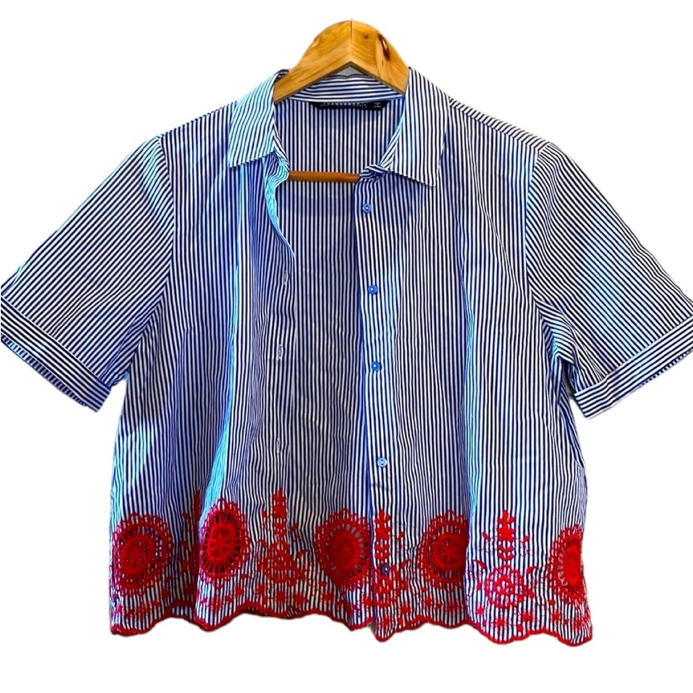 Zara Basic Cropped Collared Button Up Blouse Blue… - image 1